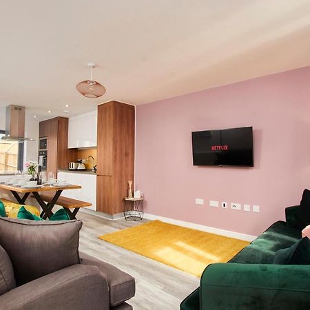 Beaut 5 Bed House W Parking Villa Manchester Exteriör bild